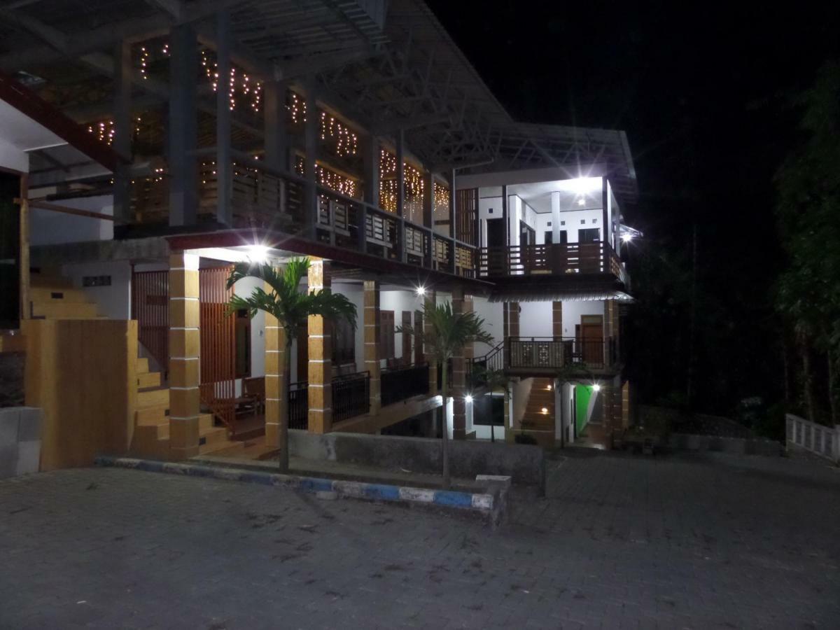 Kahyuna Guesthouse Bromo Exterior foto